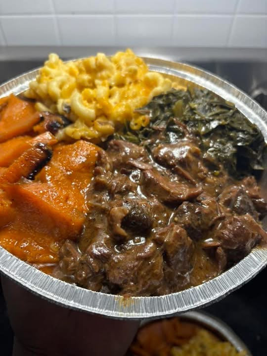 Beef Tip Cornbread Bowl
